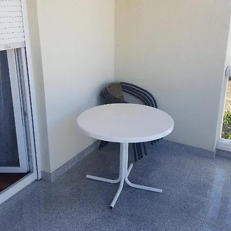 With A Parking Space - 13997 Apartman Vodice