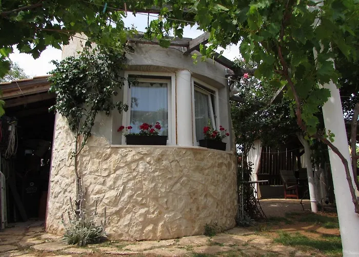 Appartamento With A Parking Space - 13997 *