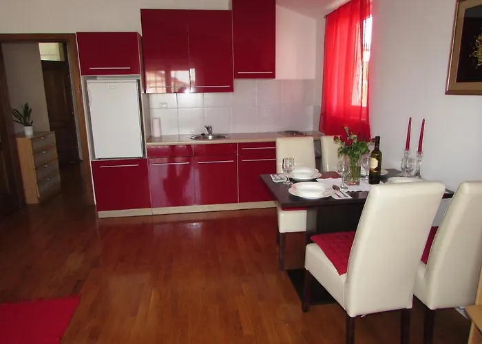 Appartamento With A Parking Space - 13997