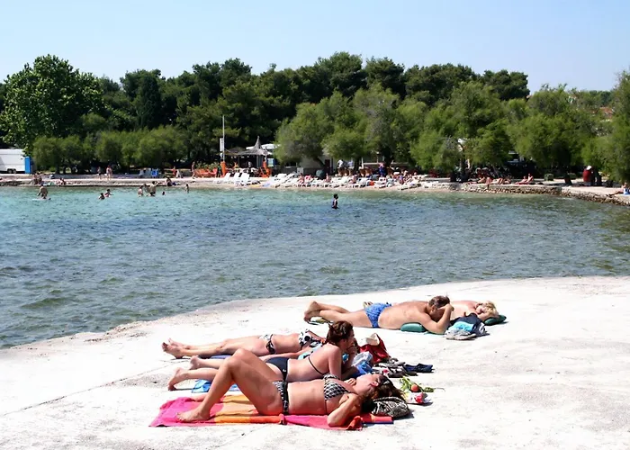 With A Parking Space - 13997